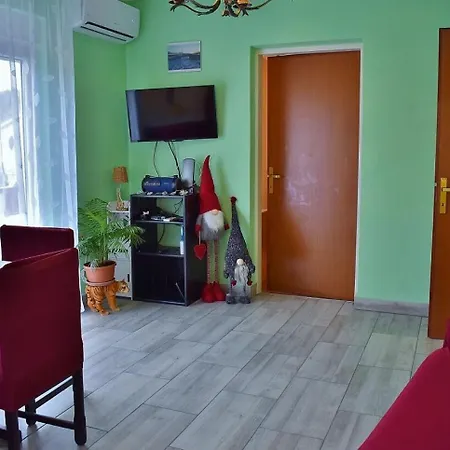 Apartament Ivans *