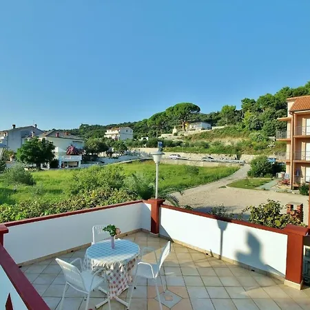 Apartament Ivans Kampor